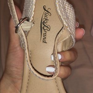 Cute lucky brand flats, worn once . Like new